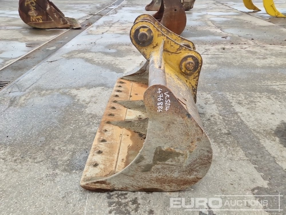 CAT 82" Ditching Bucket 80mm Pin to suit 20 Ton Excavator - Kauss: foto 2 CAT 82" Ditching Bucket 80mm Pin to suit 20 Ton Excavator - Kauss: foto 2