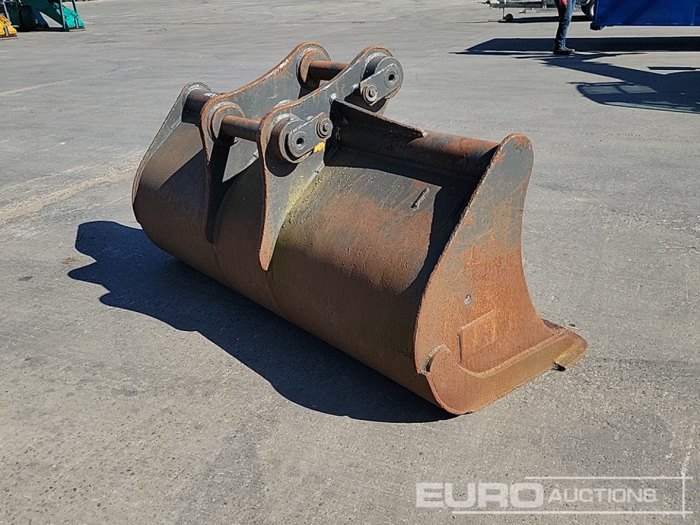 CAT 86" Ditching Bucket 80mm Pin to suit 20 Ton Excavator - Kauss: foto 5 CAT 86" Ditching Bucket 80mm Pin to suit 20 Ton Excavator - Kauss: foto 5
