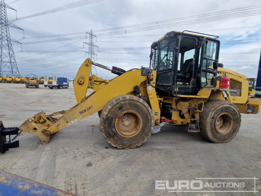 CAT 930M - Riteņu iekrāvējs: foto 2 CAT 930M - Riteņu iekrāvējs: foto 2