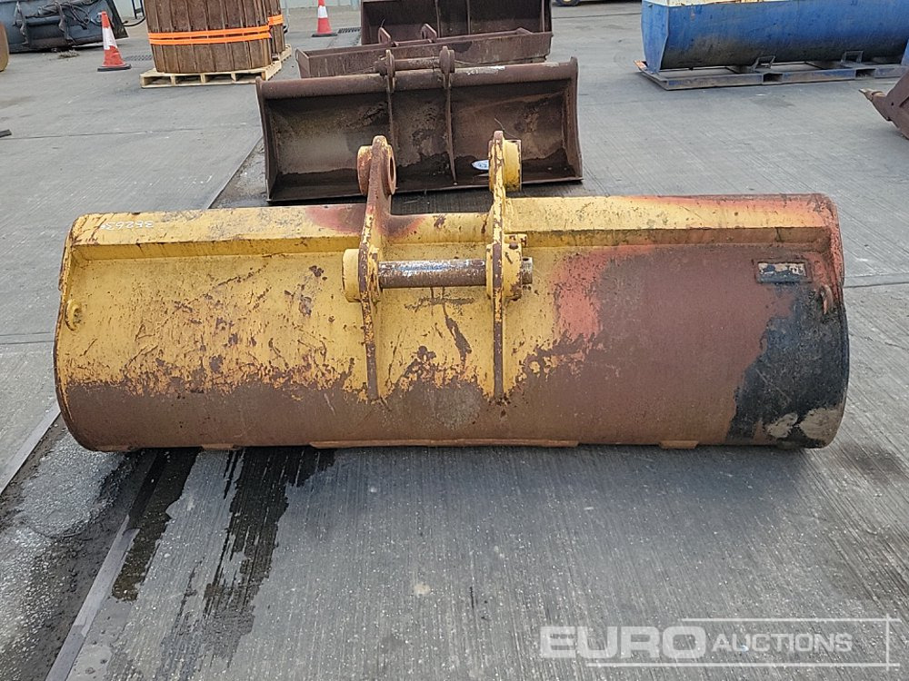 CAT 94" Ditching Bucket 80mm Pin to suit 20 Ton Excavator - Kauss: foto 4 CAT 94" Ditching Bucket 80mm Pin to suit 20 Ton Excavator - Kauss: foto 4