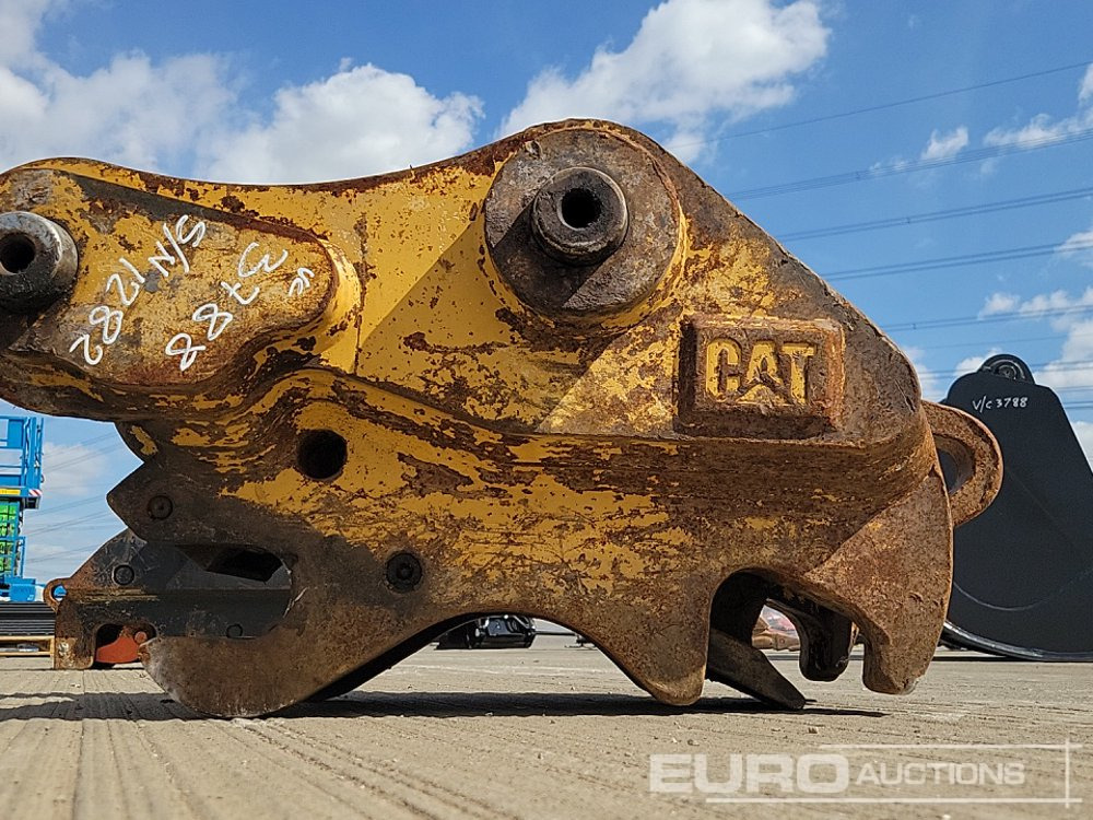 Ātrā sakabe CAT Hydraulic Double Lock QH 80mm Pin to suit 20 Ton Excavator: foto 19