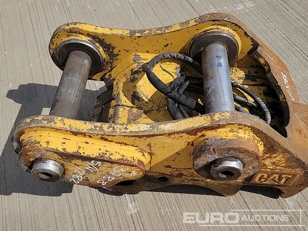 Ātrā sakabe CAT Hydraulic Double Lock QH 80mm Pin to suit 20 Ton Excavator: foto 13