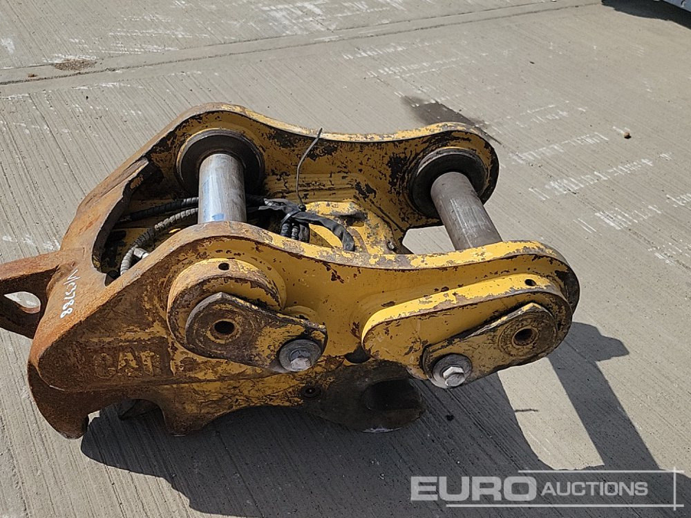 Ātrā sakabe CAT Hydraulic Double Lock QH 80mm Pin to suit 20 Ton Excavator: foto 15