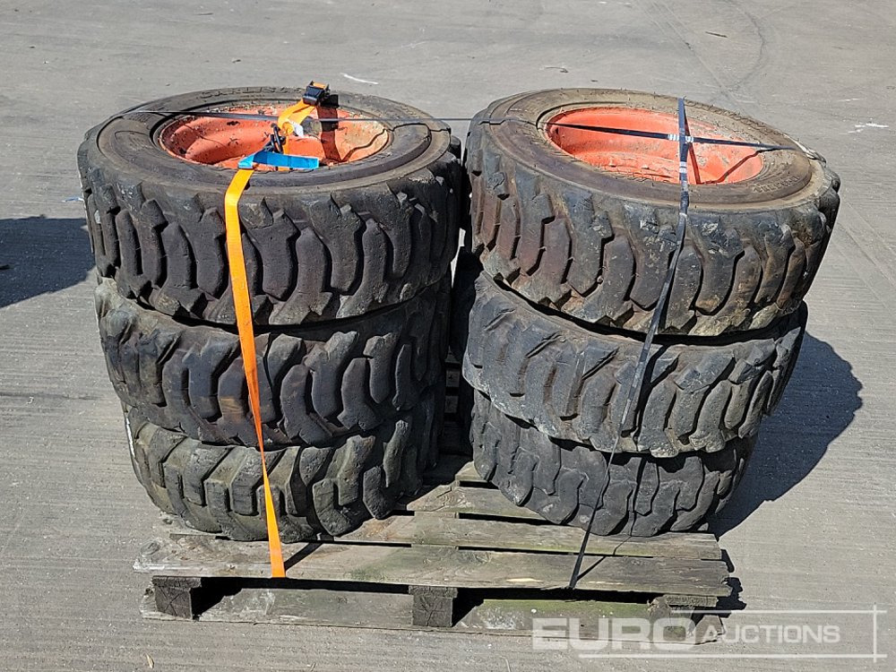 Carlisle 10-16.5 NHS Tyre & Rim (6 of) - Riepa: foto 2 Carlisle 10-16.5 NHS Tyre & Rim (6 of) - Riepa: foto 2