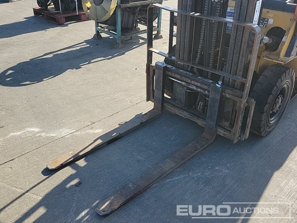 Autokrāvējs Caterpillar GP25N: foto 26