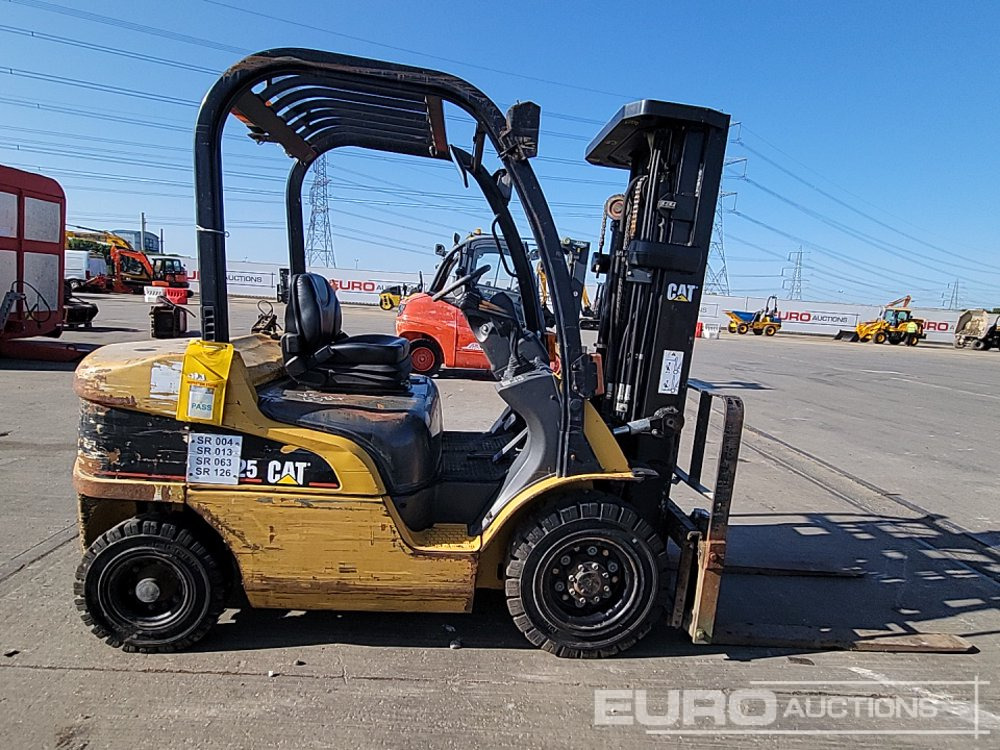 Autokrāvējs Caterpillar GP25N: foto 6