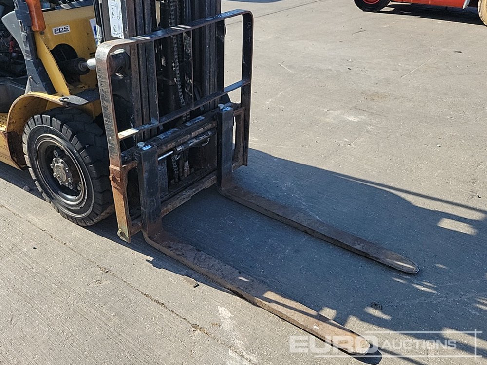 Autokrāvējs Caterpillar GP25N: foto 27