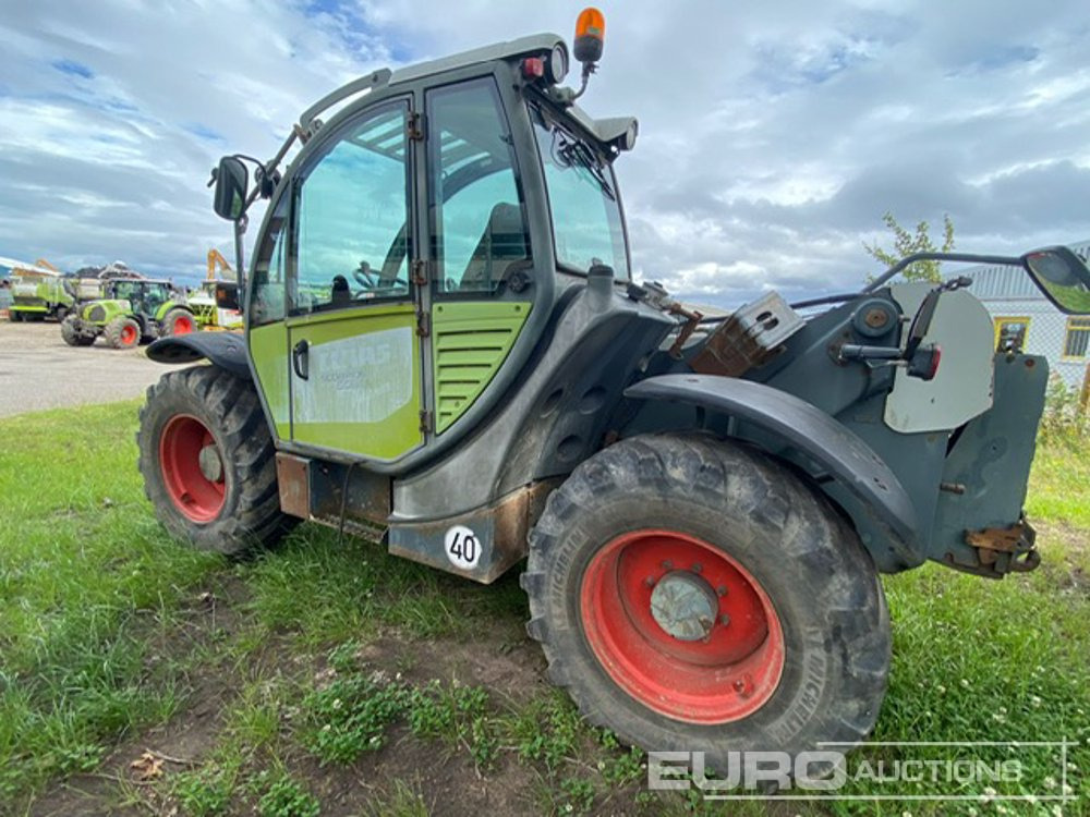 Claas 6030 - Teleskopiskais iekrāvējs: foto 2 Claas 6030 - Teleskopiskais iekrāvējs: foto 2