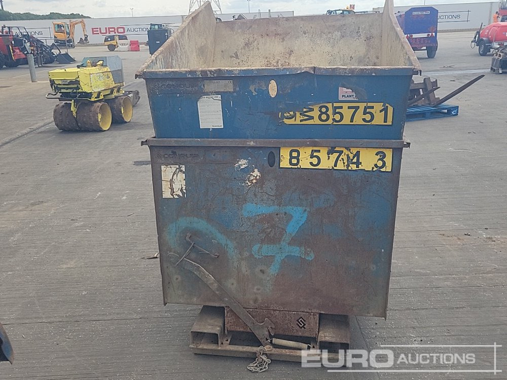 Conquip Tipping Skip to suit Forklift (2 of) - Izgāžams konteiners: foto 4 Conquip Tipping Skip to suit Forklift (2 of) - Izgāžams konteiners: foto 4