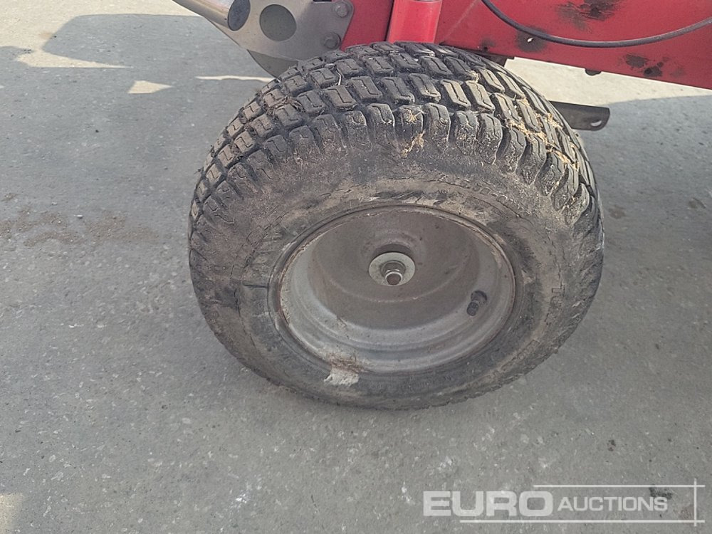Zāles pļāvējs Countax A2550: foto 8