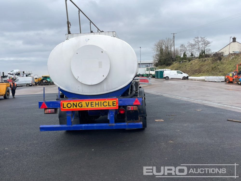 Crane Fruehauf Twin Axle Tanker - Puspiekabe cisterna: foto 4 Crane Fruehauf Twin Axle Tanker - Puspiekabe cisterna: foto 4