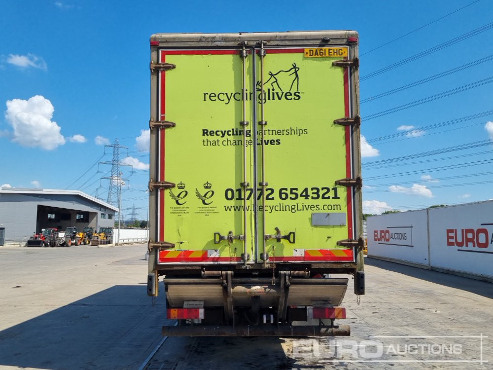 DAF CF75.310 - Kravas automašīna ar tentu: foto 4 DAF CF75.310 - Kravas automašīna ar tentu: foto 4