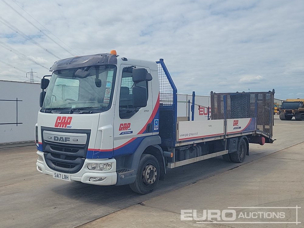 DAF LF210 - Bortu kravas automašīna/ Platforma: foto 1 DAF LF210 - Bortu kravas automašīna/ Platforma: foto 1