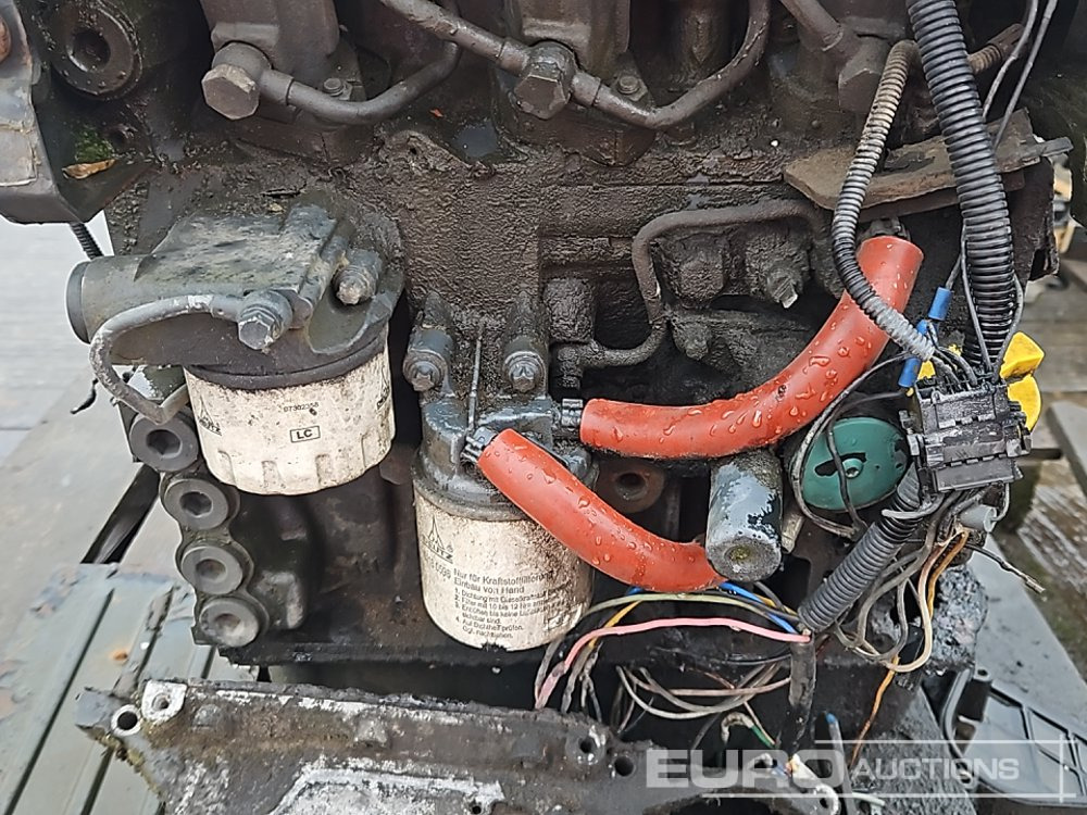 Dzinējs Deutz 3 Cylinder Engine: foto 12