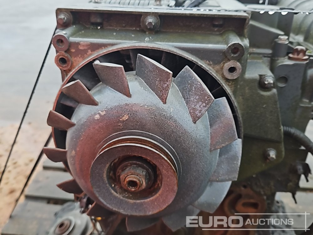 Dzinējs Deutz 3 Cylinder Engine: foto 15
