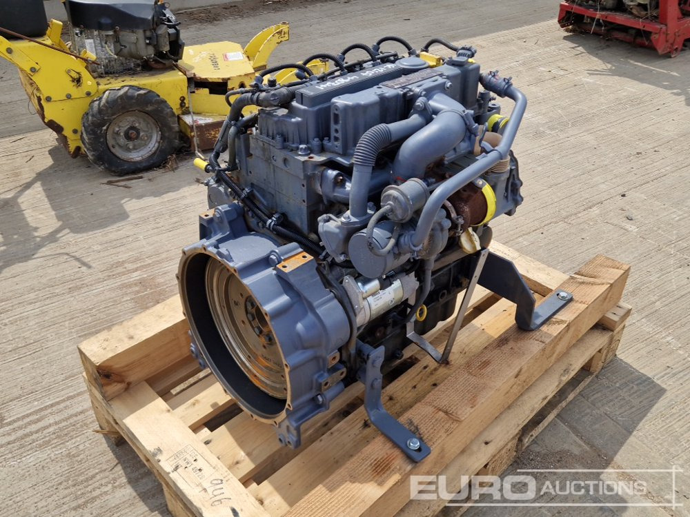 Deutz 4 Cylinder Engine - Dzinējs: foto 5 Deutz 4 Cylinder Engine - Dzinējs: foto 5