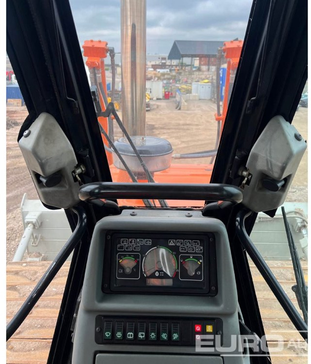 Fiat Hitachi D180SP - Buldozers: foto 4 Fiat Hitachi D180SP - Buldozers: foto 4