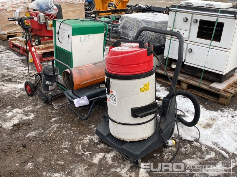 Fireball Space Heater, Industral Vacuum, Ebac Dehumidifier, Floor Scraper (4 of) - Rūpnieciskā klimata kontroles iekārta: foto 2 Fireball Space Heater, Industral Vacuum, Ebac Dehumidifier, Floor Scraper (4 of) - Rūpnieciskā klimata kontroles iekārta: foto 2