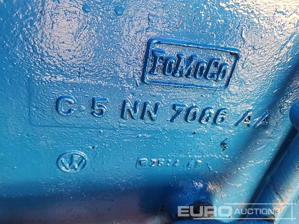 Traktors Ford 2WD Tractor: foto 33 Traktors Ford 2WD Tractor: foto 33