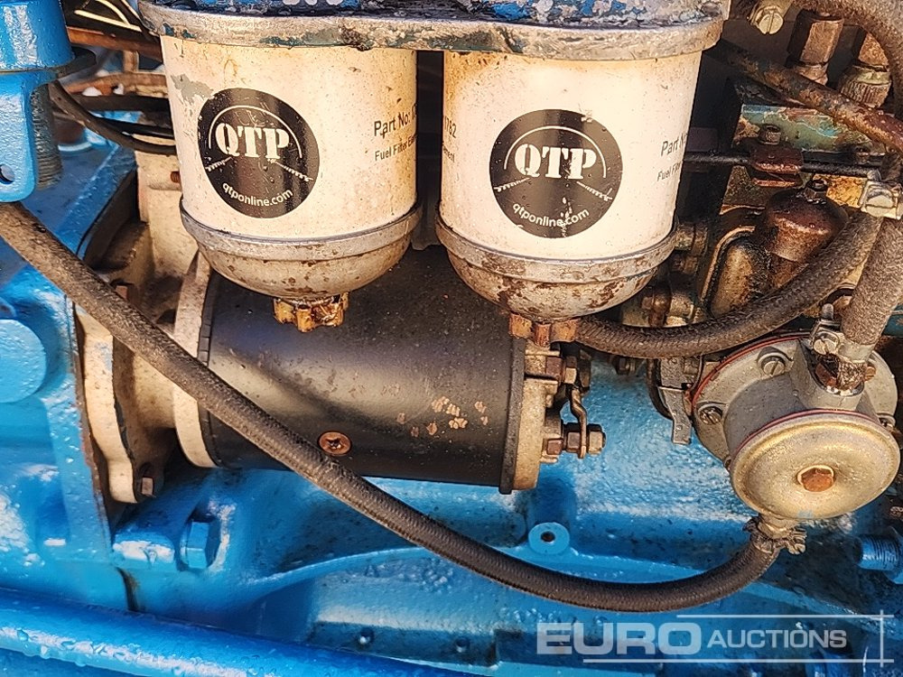 Traktors Ford 2WD Tractor: foto 28 Traktors Ford 2WD Tractor: foto 28