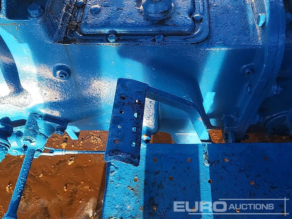 Traktors Ford 2WD Tractor: foto 15 Traktors Ford 2WD Tractor: foto 15