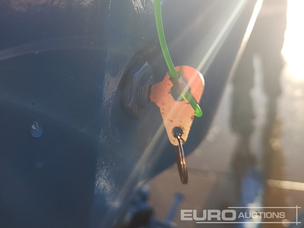 Traktors Ford 2WD Tractor: foto 32 Traktors Ford 2WD Tractor: foto 32