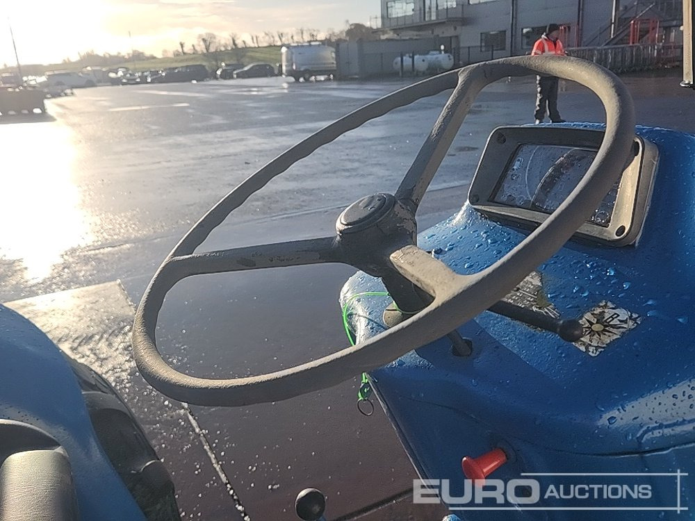 Traktors Ford 2WD Tractor: foto 18 Traktors Ford 2WD Tractor: foto 18