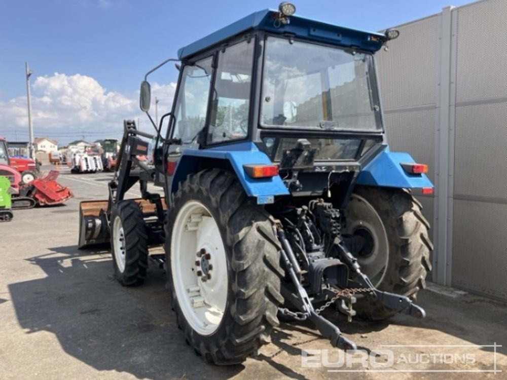 Ford 4630 - Traktors: foto 2 Ford 4630 - Traktors: foto 2