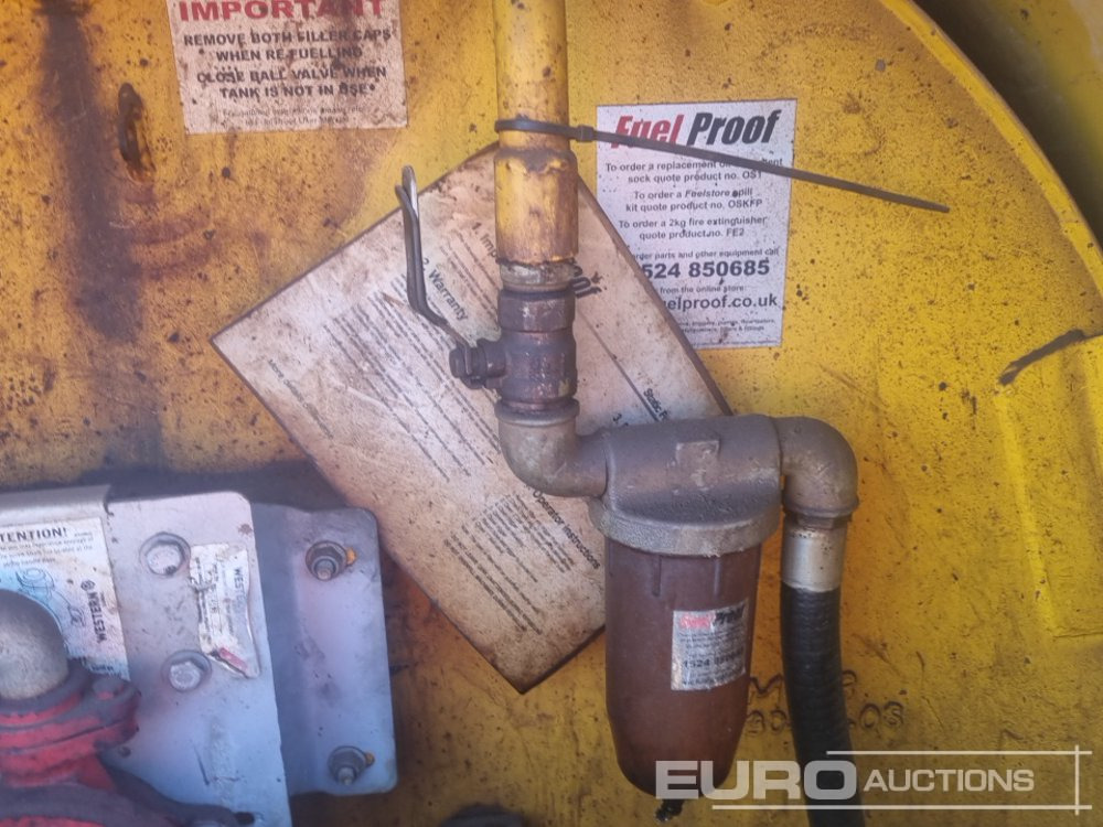 Uzglabāšanas tvertne Fuel Proof 2000 Litre Static Bunded Fuel Bowser, Manual Pump: foto 10