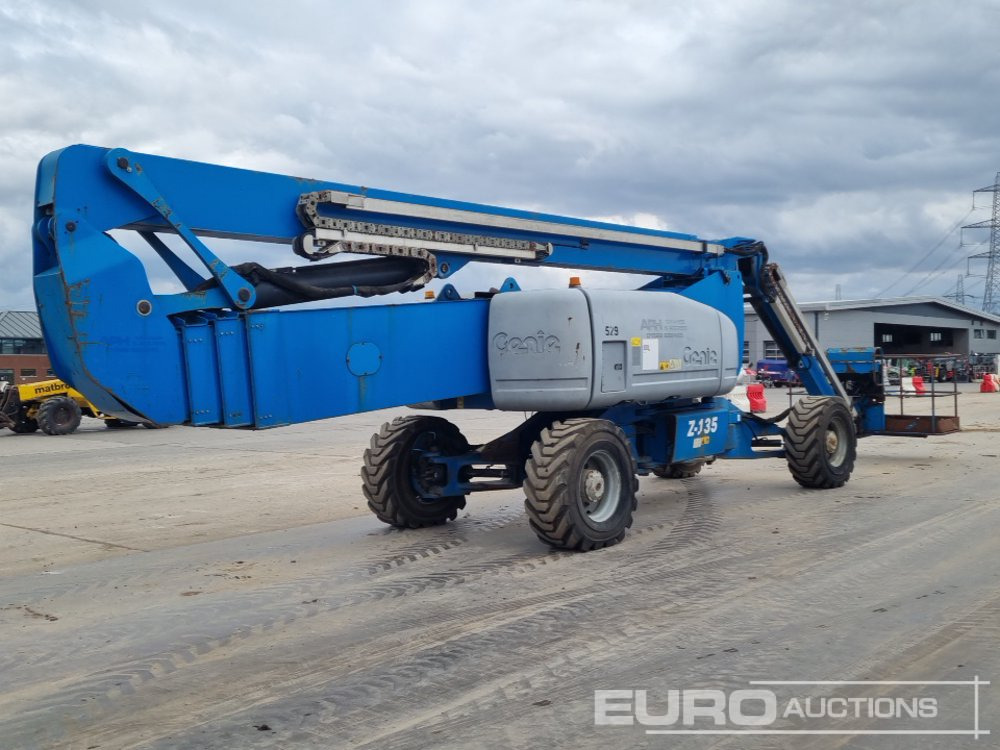 Genie Z-135 - Pacēlājs: foto 5 Genie Z-135 - Pacēlājs: foto 5