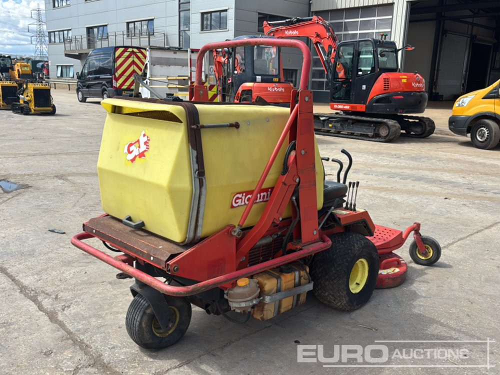 Gianni Ferrari Diesel Ride on Lawnmower, Grass Collector (Non Runner) - Zāles pļāvējs: foto 5 Gianni Ferrari Diesel Ride on Lawnmower, Grass Collector (Non Runner) - Zāles pļāvējs: foto 5