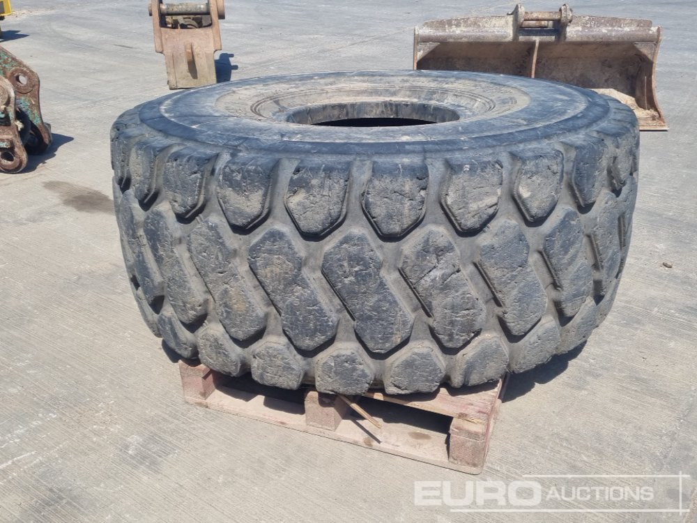 Goodride 875/65R29 Tyre (1 of), Solideal 29.5R25 Tyre (1 of) - Riepa: foto 5 Goodride 875/65R29 Tyre (1 of), Solideal 29.5R25 Tyre (1 of) - Riepa: foto 5