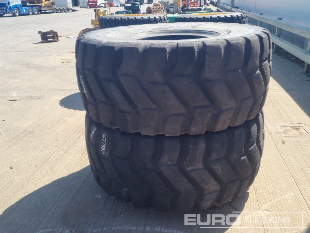 Goodyear 23.5R25 Tyre (2 of) - Riepa: foto 2 Goodyear 23.5R25 Tyre (2 of) - Riepa: foto 2