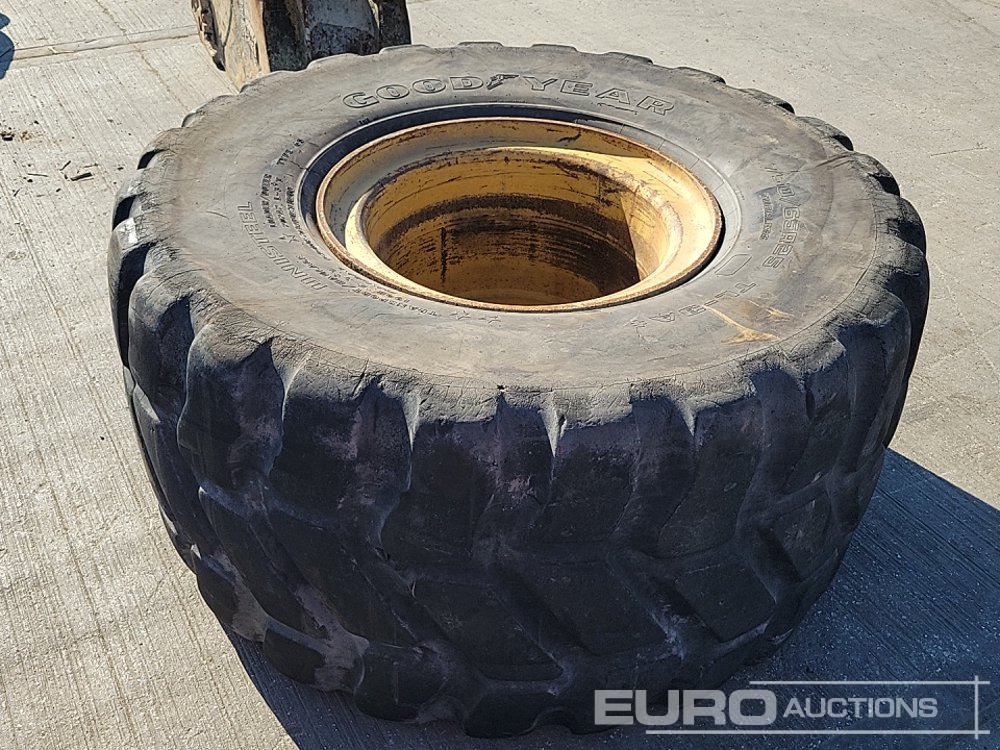 Goodyear 750/65 R25 Tyre & Rim - Riepa: foto 2 Goodyear 750/65 R25 Tyre & Rim - Riepa: foto 2