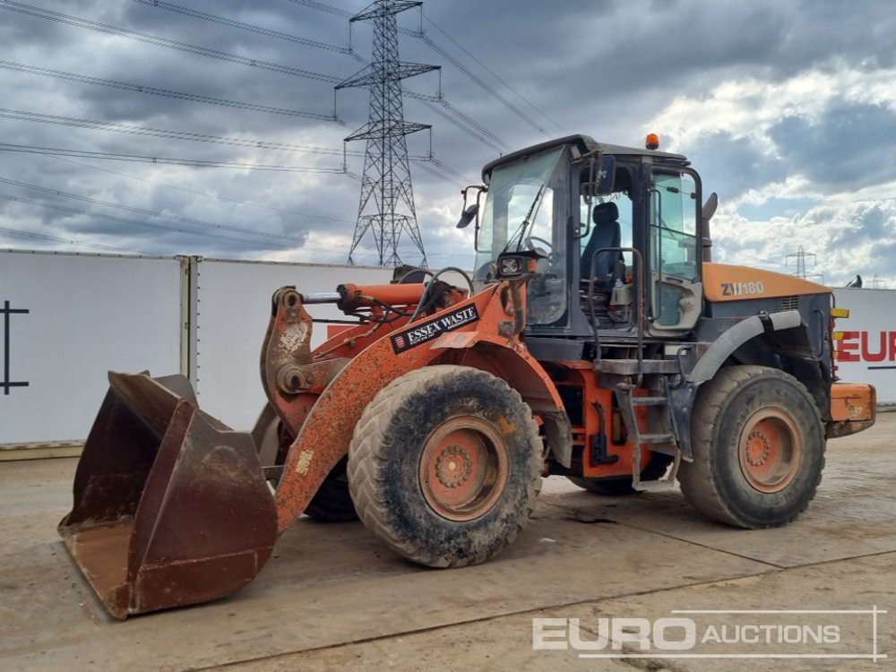 Hitachi ZW180 - Riteņu iekrāvējs: foto 1 Hitachi ZW180 - Riteņu iekrāvējs: foto 1