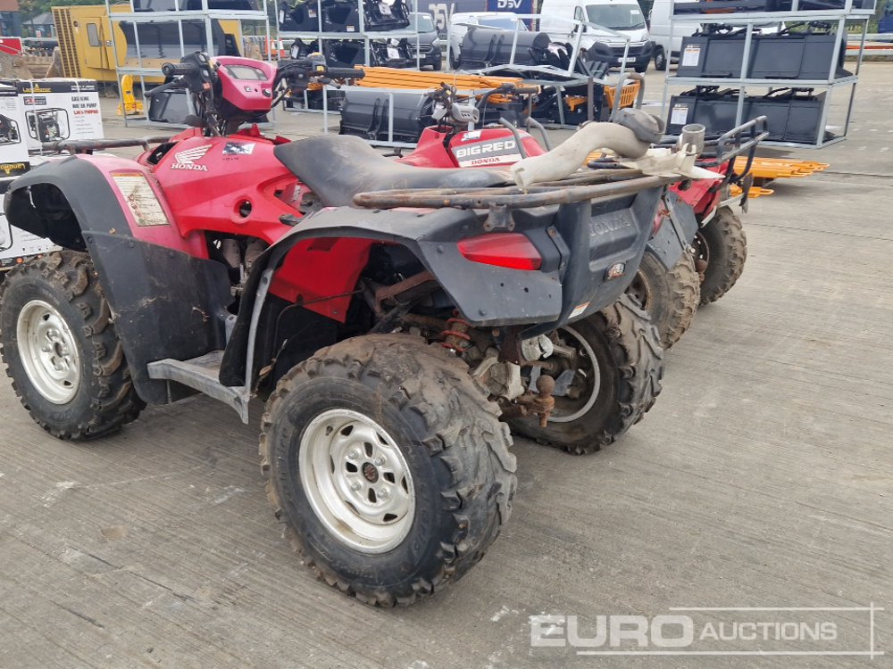 Honda Quad Bike (Spares) (2 of) - Kvadricikls: foto 3 Honda Quad Bike (Spares) (2 of) - Kvadricikls: foto 3