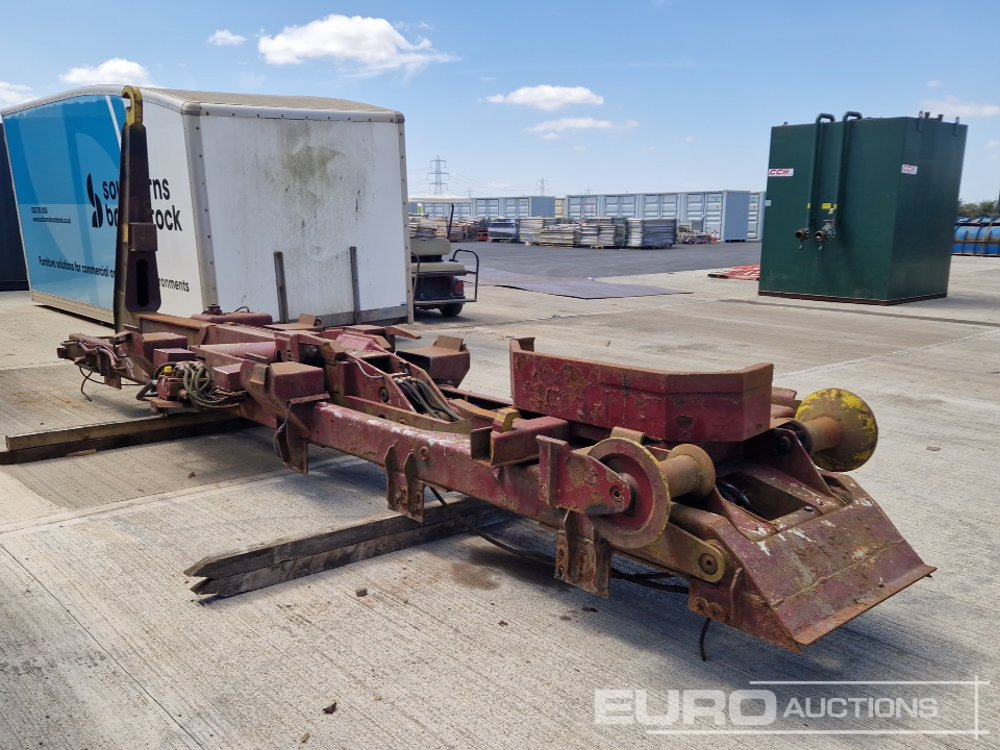 Hook Loader Body to suit Lorry - Būvgružu konteineru/ Pacēlāji ar āķi sistēma: foto 2 Hook Loader Body to suit Lorry - Būvgružu konteineru/ Pacēlāji ar āķi sistēma: foto 2