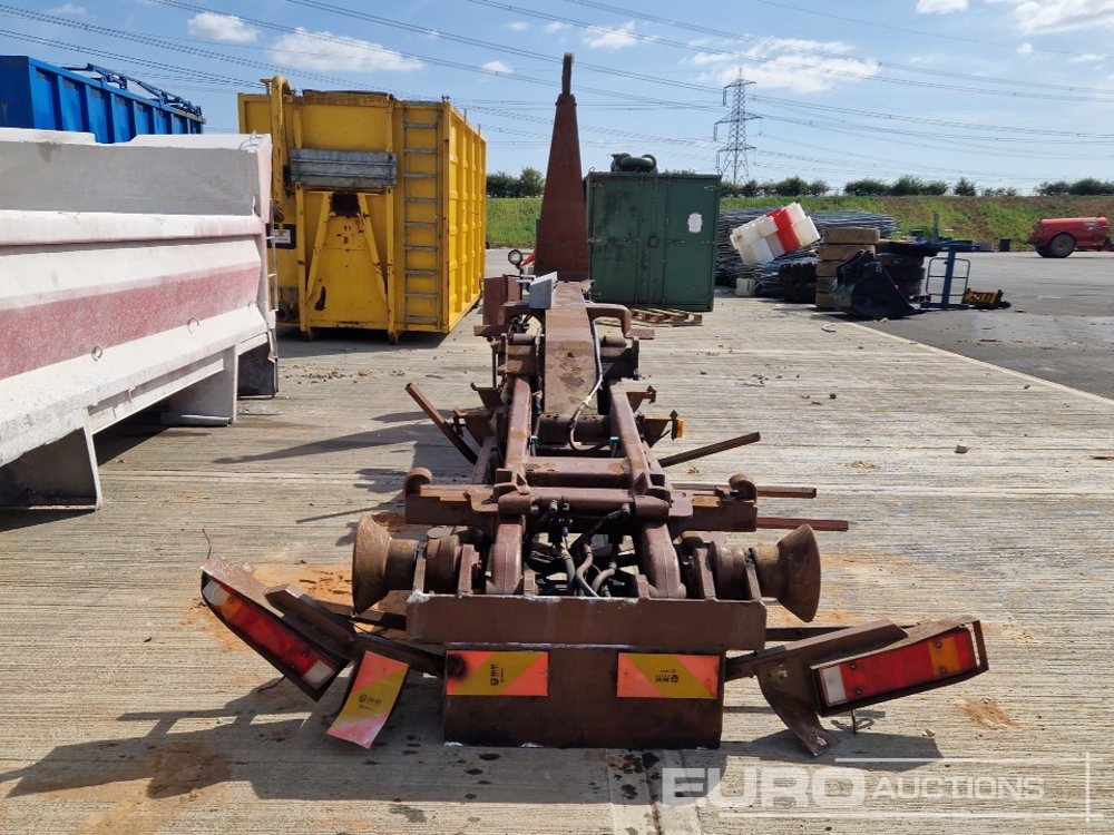 Hook Loader Body tosuit Lorry - Būvgružu konteineru/ Pacēlāji ar āķi sistēma: foto 3 Hook Loader Body tosuit Lorry - Būvgružu konteineru/ Pacēlāji ar āķi sistēma: foto 3