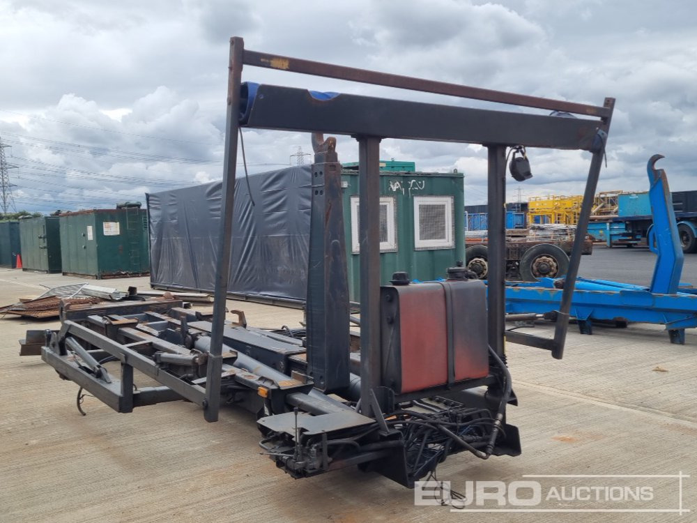 Hook Loader body to suit Lorry - Būvgružu konteineru/ Pacēlāji ar āķi sistēma: foto 3 Hook Loader body to suit Lorry - Būvgružu konteineru/ Pacēlāji ar āķi sistēma: foto 3