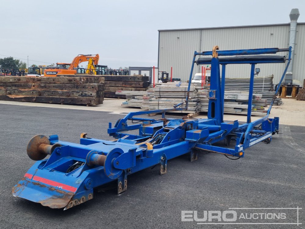 Hook Loader body to suit Lorry - Būvgružu konteineru/ Pacēlāji ar āķi sistēma: foto 1 Hook Loader body to suit Lorry - Būvgružu konteineru/ Pacēlāji ar āķi sistēma: foto 1