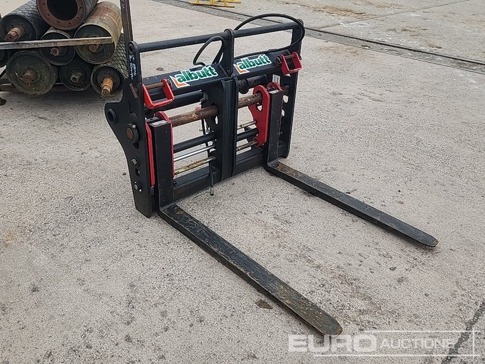 2020 Albutt Pallet Forks, Hydraulic Fork Postioner to suit Manitou Telehandler - Iekraušanas tehnika: foto 4 2020 Albutt Pallet Forks, Hydraulic Fork Postioner to suit Manitou Telehandler - Iekraušanas tehnika: foto 4