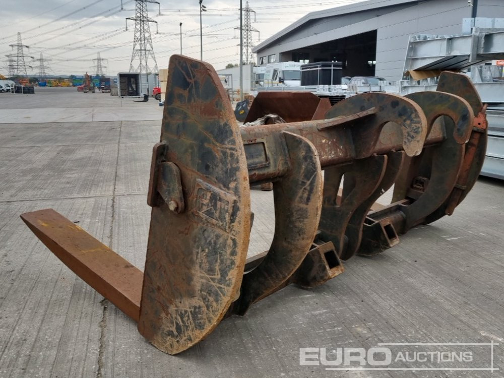 CAT Fork Frame & Forks to suit Wheeled Loader - Iekraušanas tehnika: foto 3 CAT Fork Frame & Forks to suit Wheeled Loader - Iekraušanas tehnika: foto 3