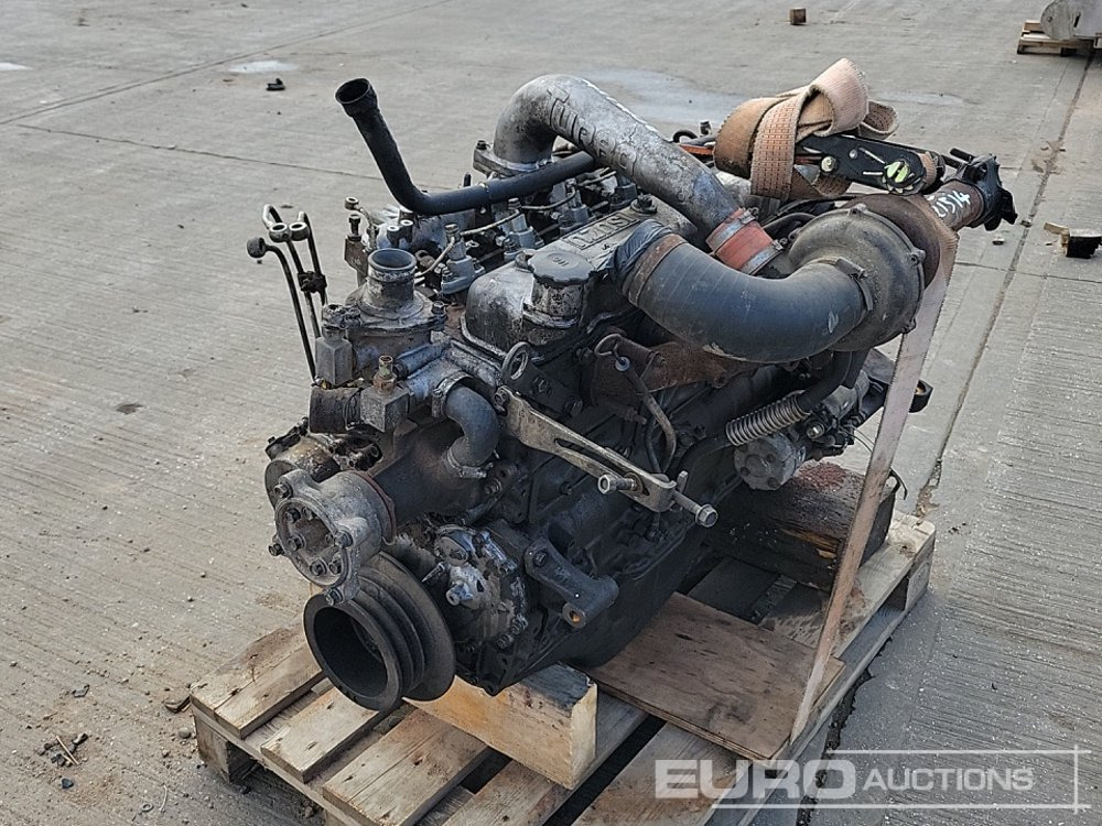 Isuzu 6 Cylinder Engine - Dzinējs: foto 1 Isuzu 6 Cylinder Engine - Dzinējs: foto 1