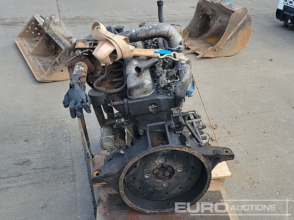Isuzu 6 Cylinder Engine - Dzinējs: foto 4 Isuzu 6 Cylinder Engine - Dzinējs: foto 4