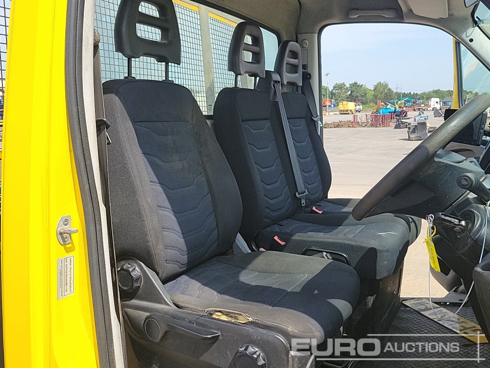Automašīna ar kravas platformu Iveco 35-140: foto 31