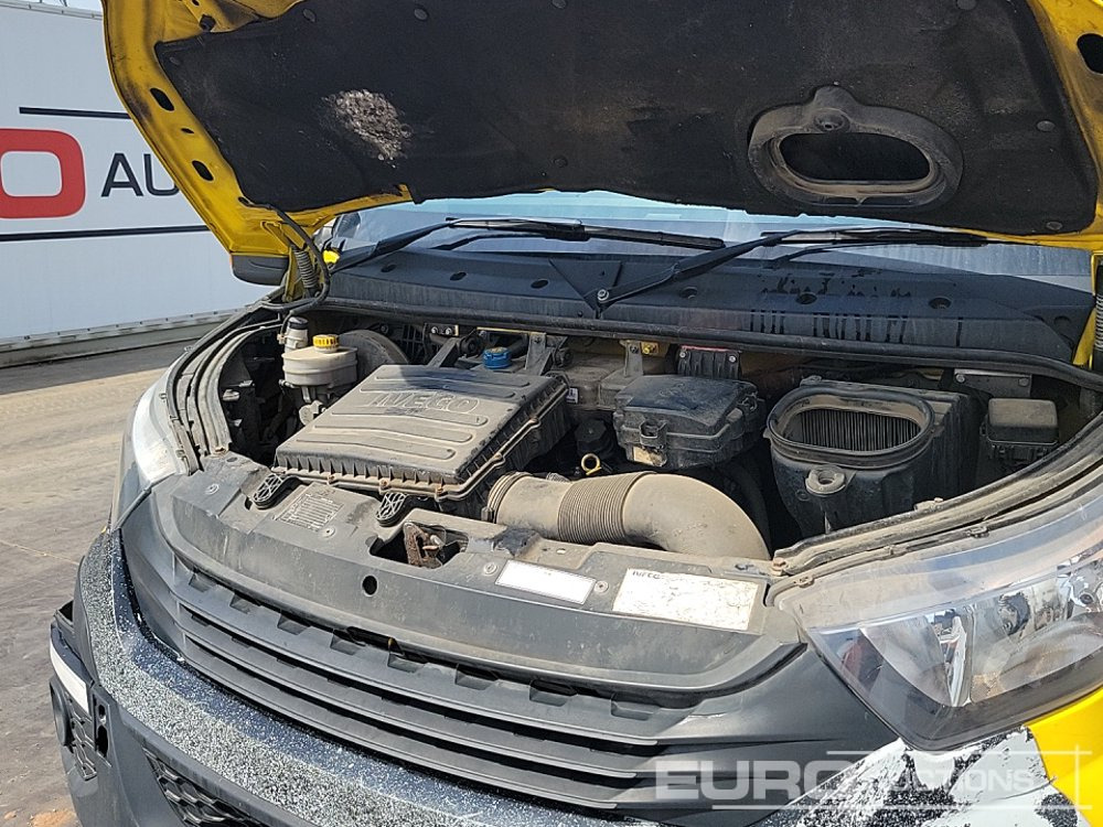 Automašīna ar kravas platformu Iveco 35-140: foto 27