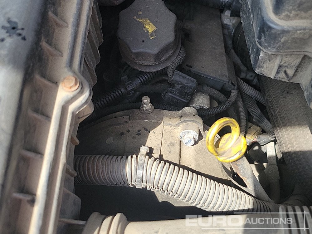 Automašīna ar kravas platformu Iveco 35-140: foto 23