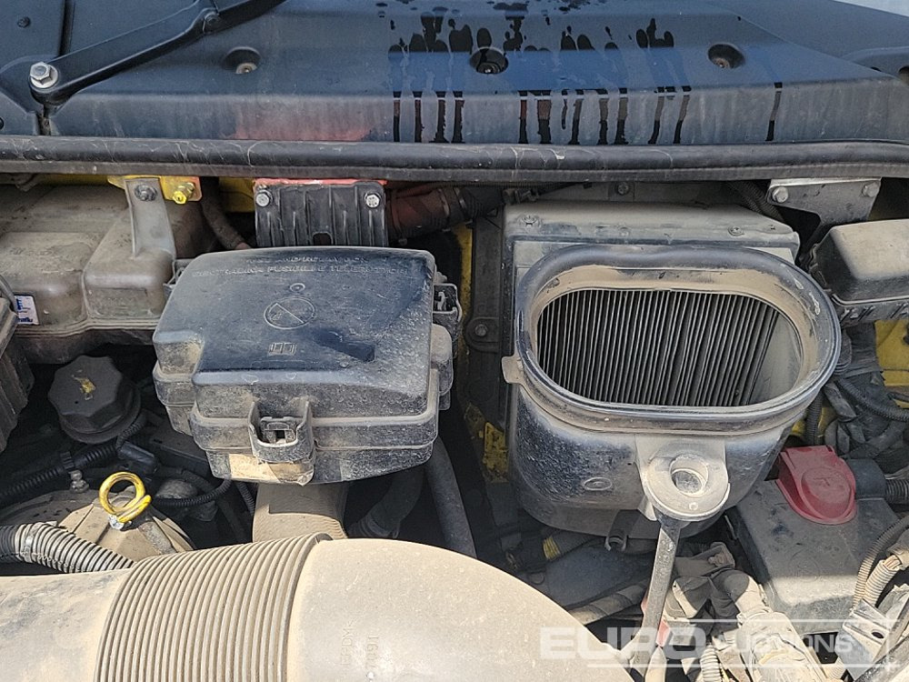 Automašīna ar kravas platformu Iveco 35-140: foto 21