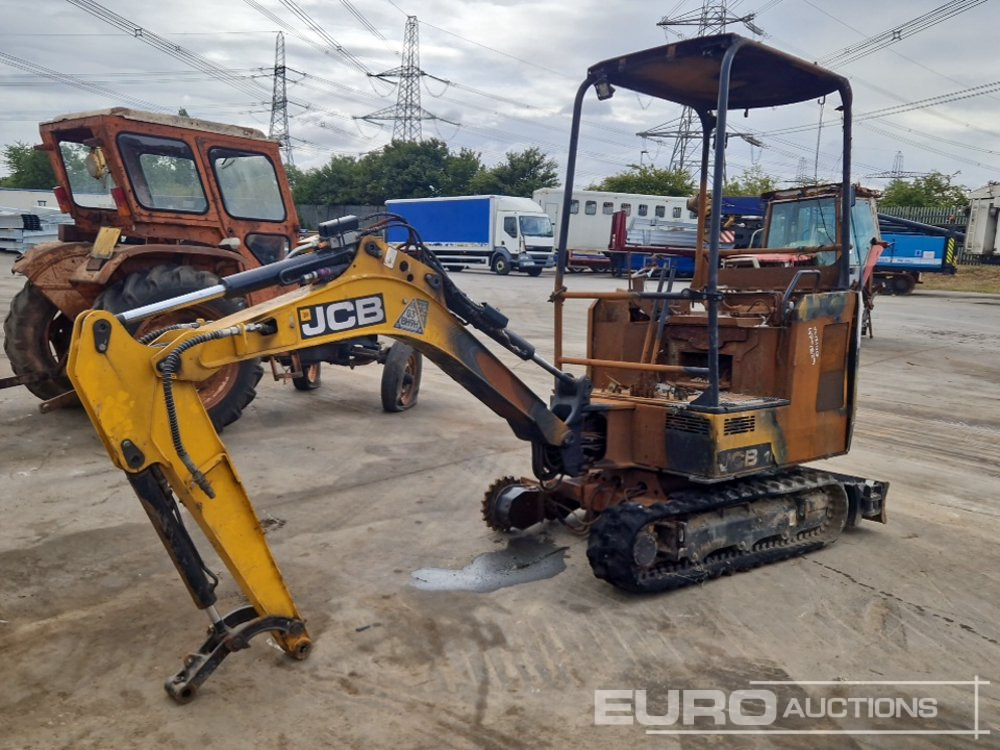 JCB 16C-1 - Mini-ekskavators: foto 1 JCB 16C-1 - Mini-ekskavators: foto 1