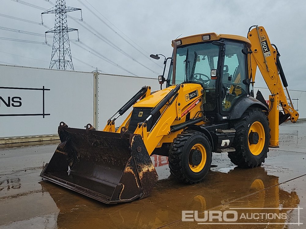 JCB 3CX P21 - Ekskavators-iekrāvējs: foto 1 JCB 3CX P21 - Ekskavators-iekrāvējs: foto 1